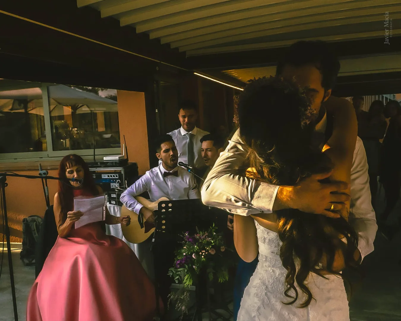 Atardecer en la playa de Vilanova i la Geltrú — fotografía de boda