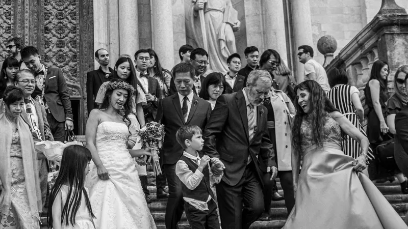 Fotografía de familia en boda en Barcelona